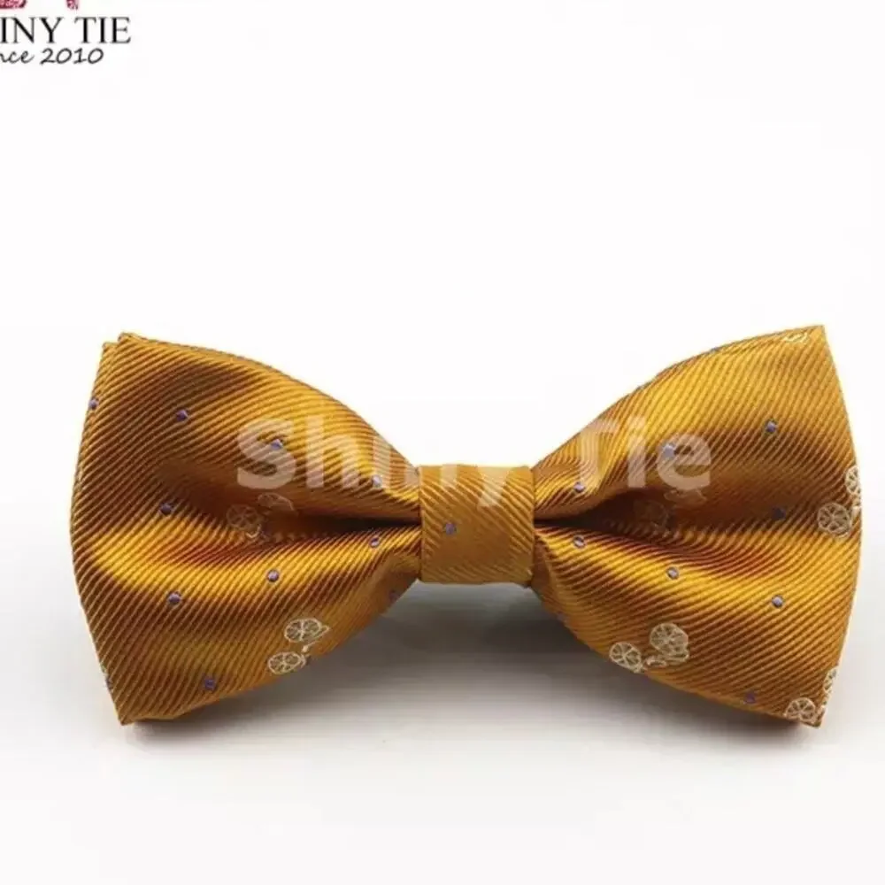 New Two boy’s bow ties age 1-10